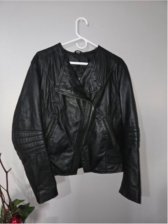 Whet Blu Jackets & Blazers - Women's XXL Whet Blue 100% Leather Jacket